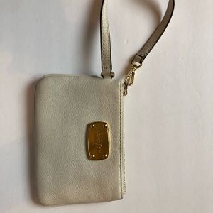 michael kohrs wristlet